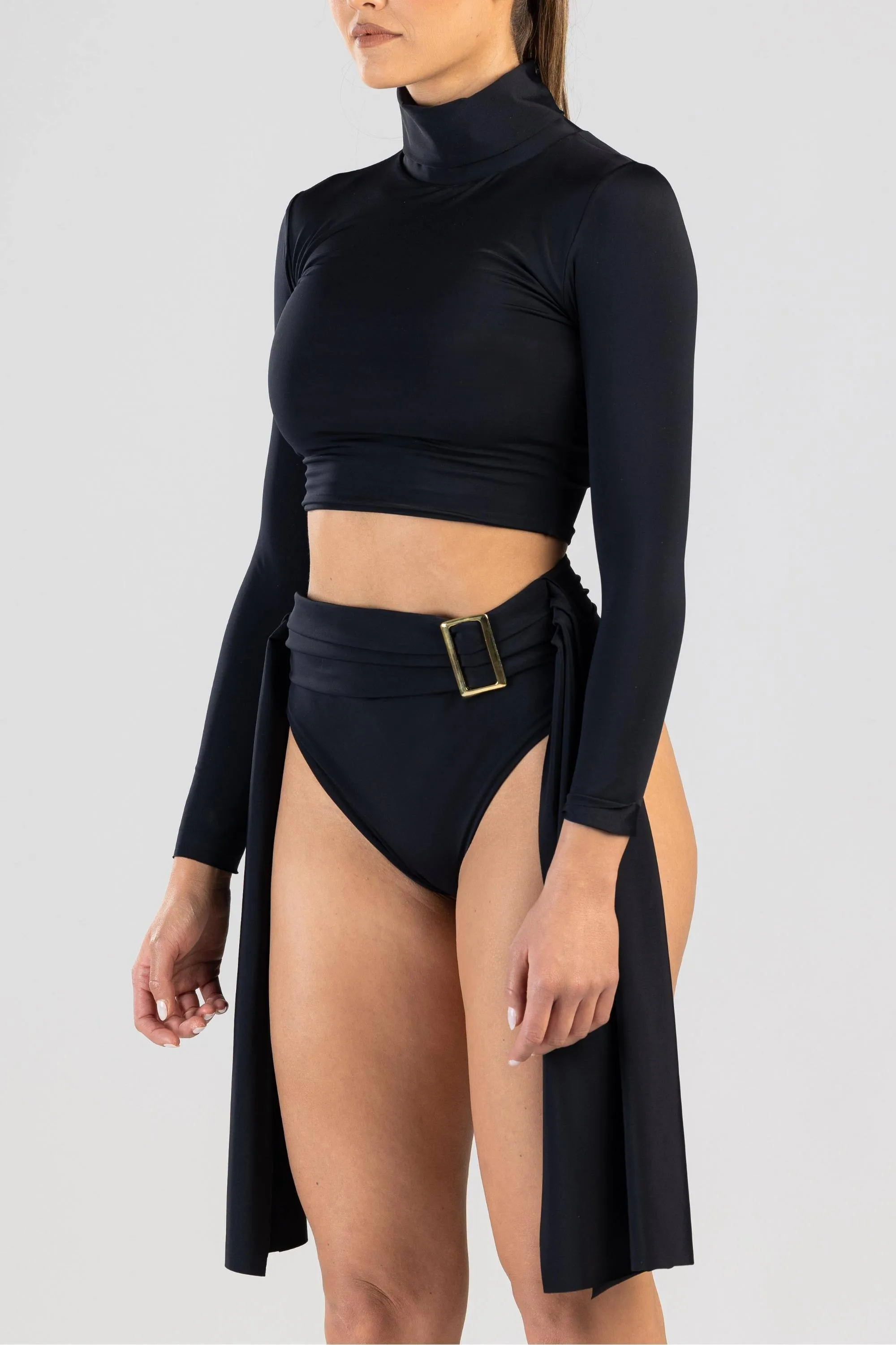 AMAZE SWIMWEAR TOP