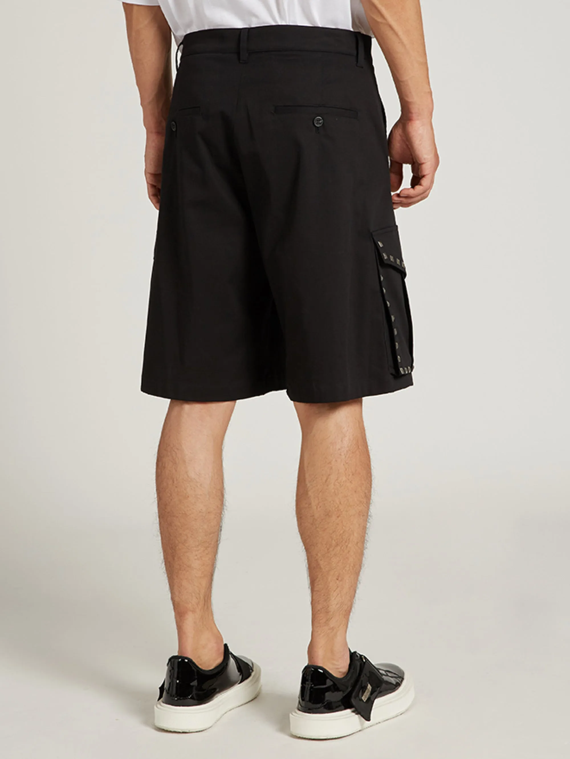 Bermuda with Studs Black