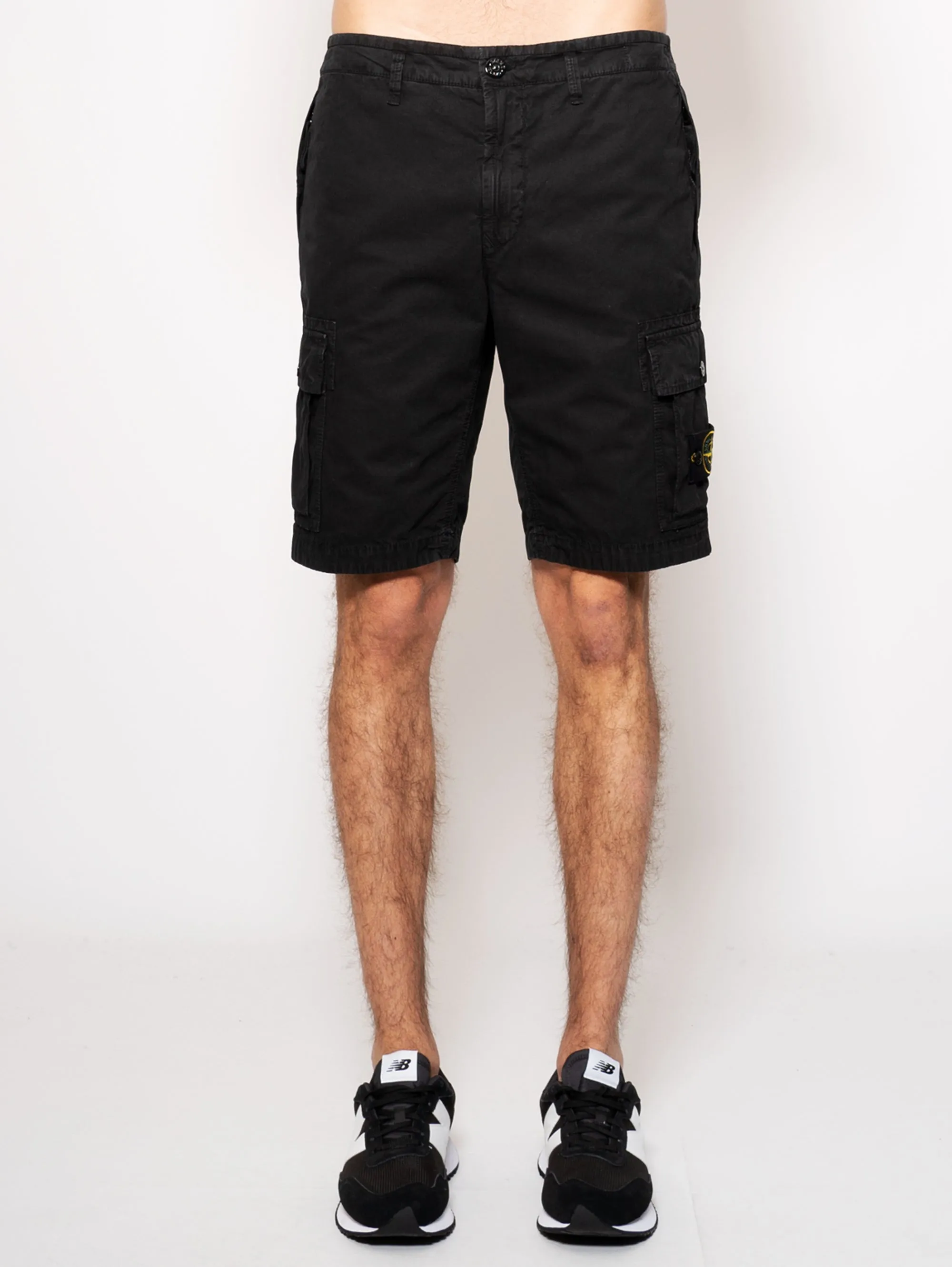 Cargo Bermuda in Black Cotton