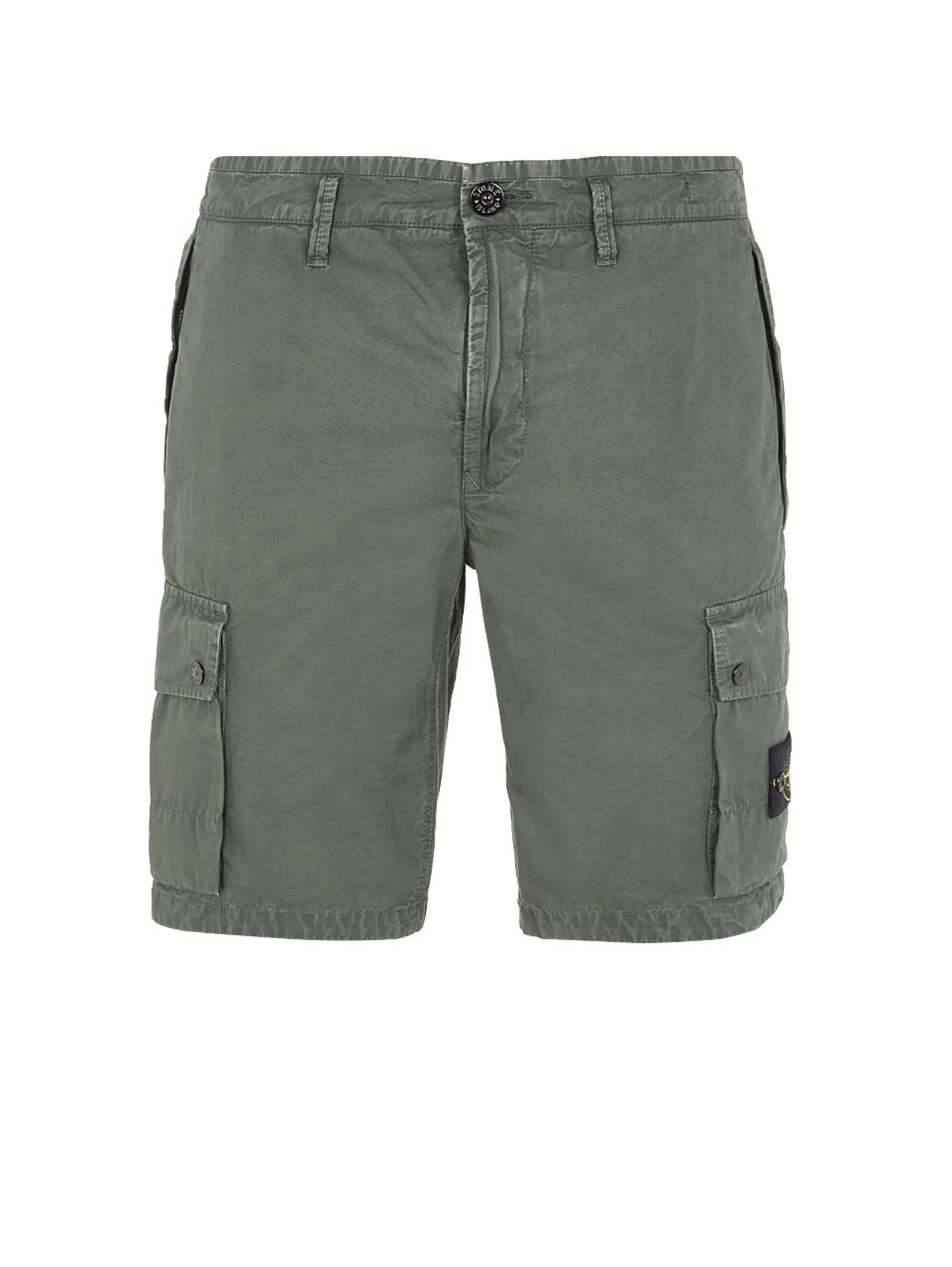 Cargo Bermuda shorts with Old Moss treatment