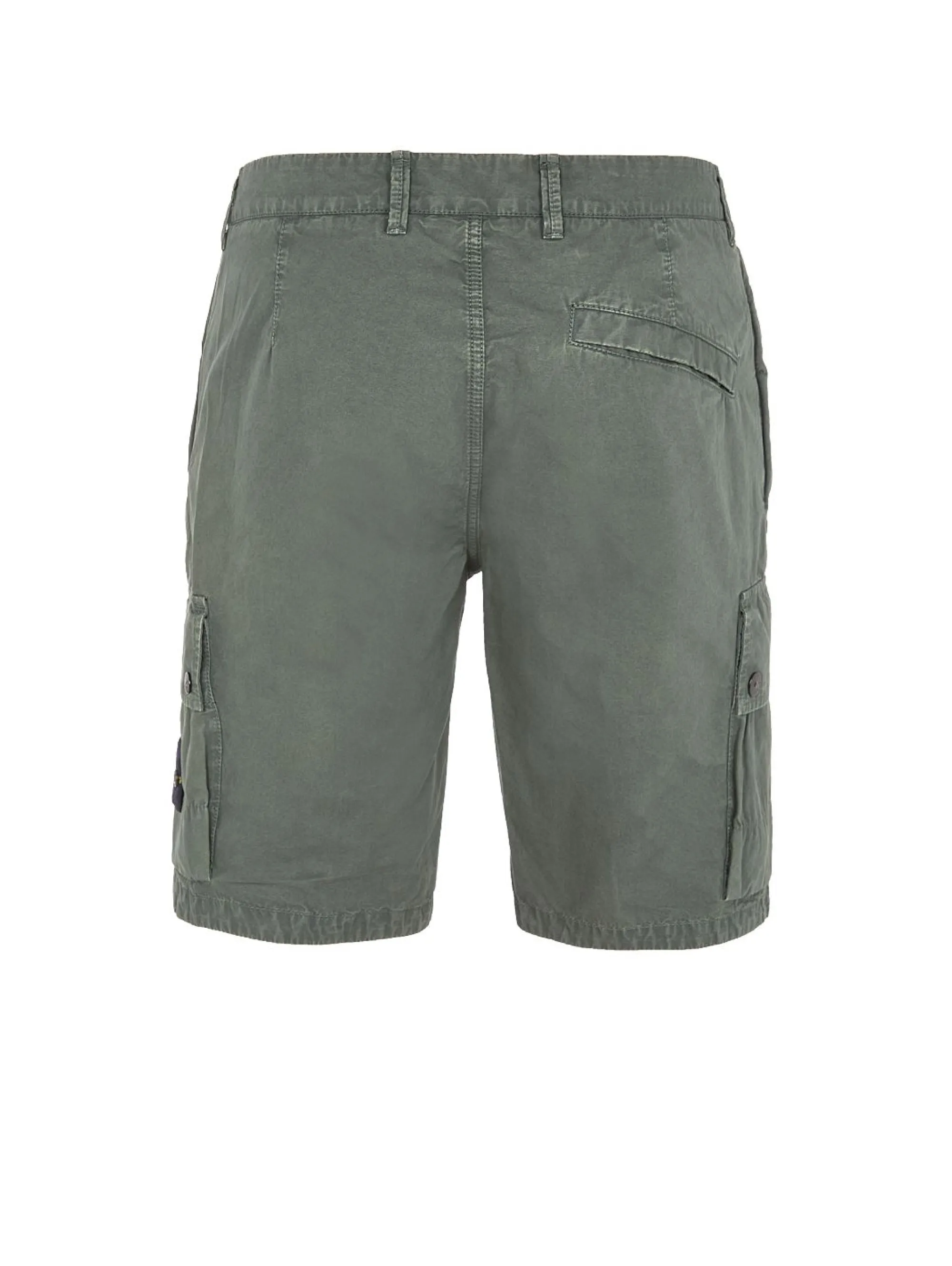 Cargo Bermuda shorts with Old Moss treatment
