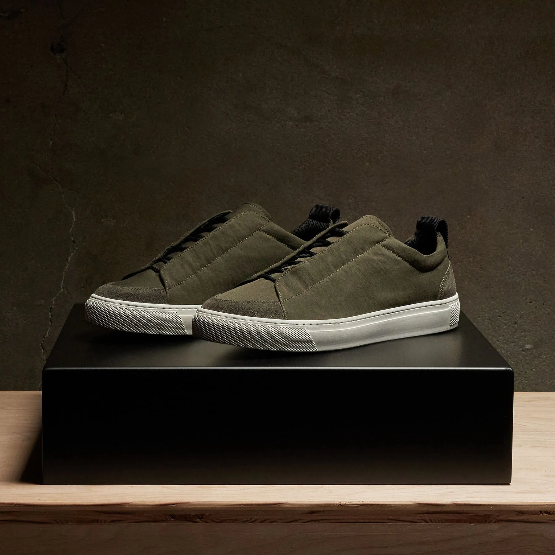 Men's Solstice Skate Low Top Sneaker - Olive