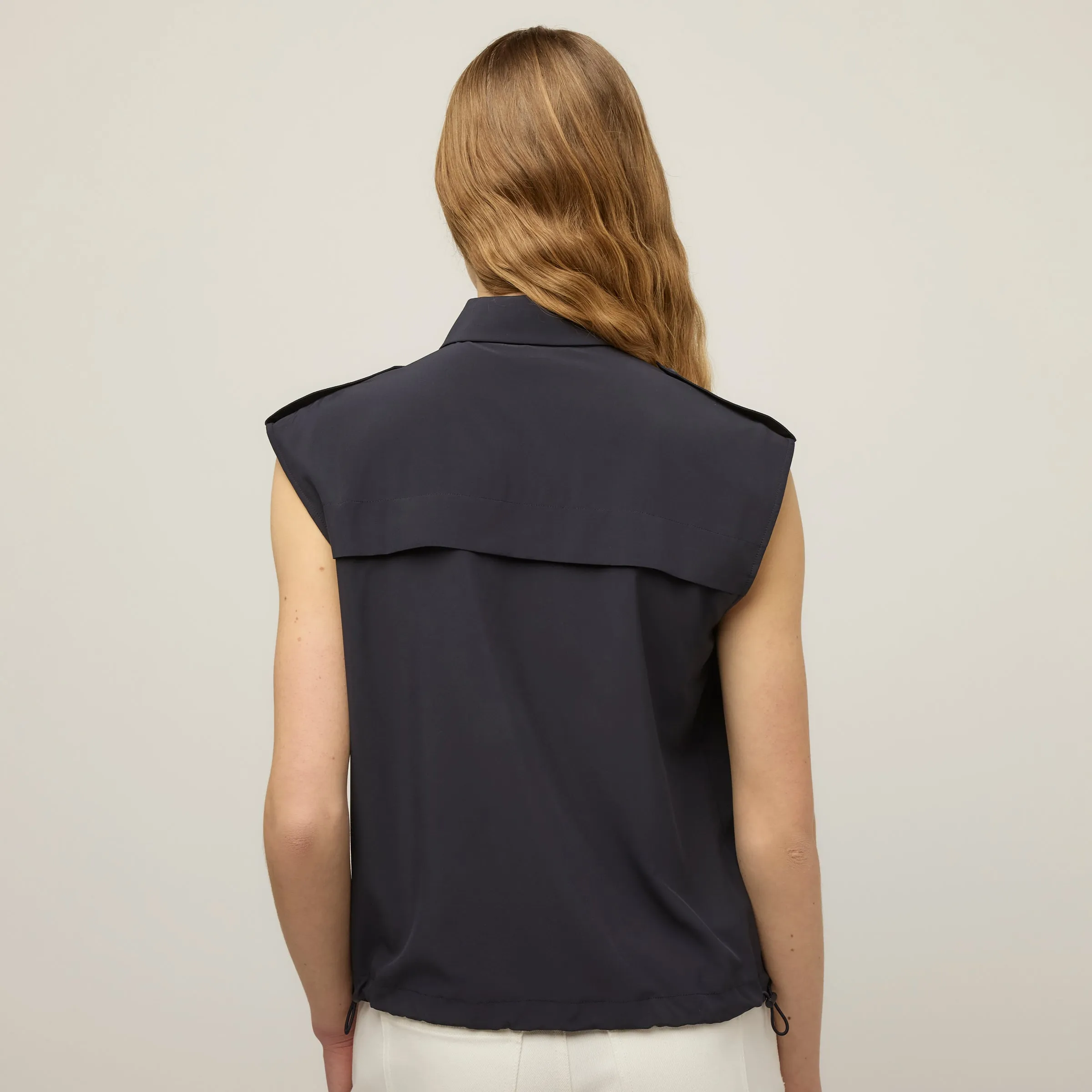 Tech Slk Sleeveless Shirt