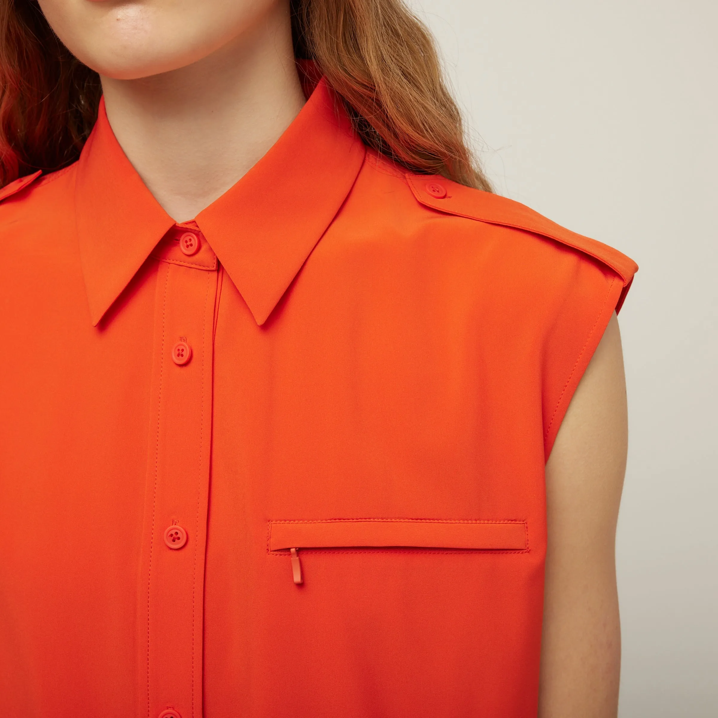 Tech Slk Sleeveless Shirt