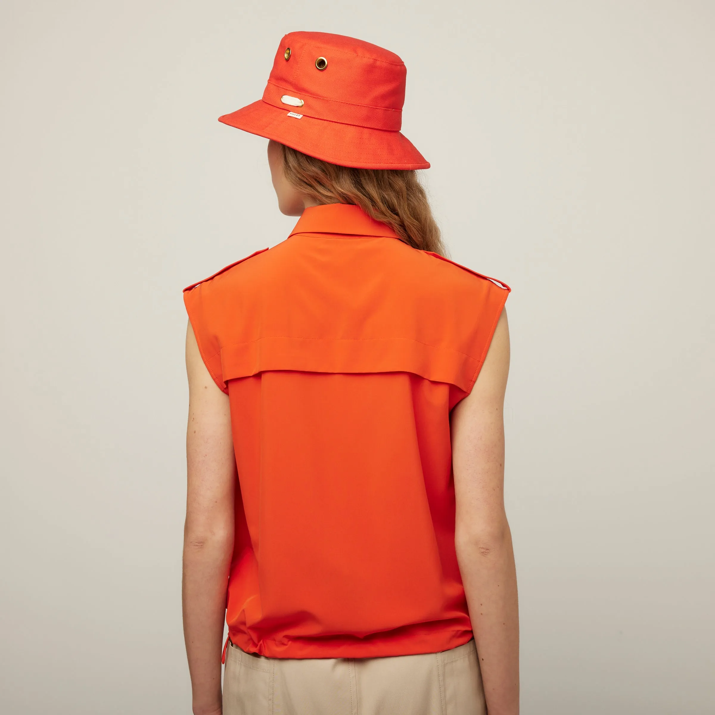 Tech Slk Sleeveless Shirt