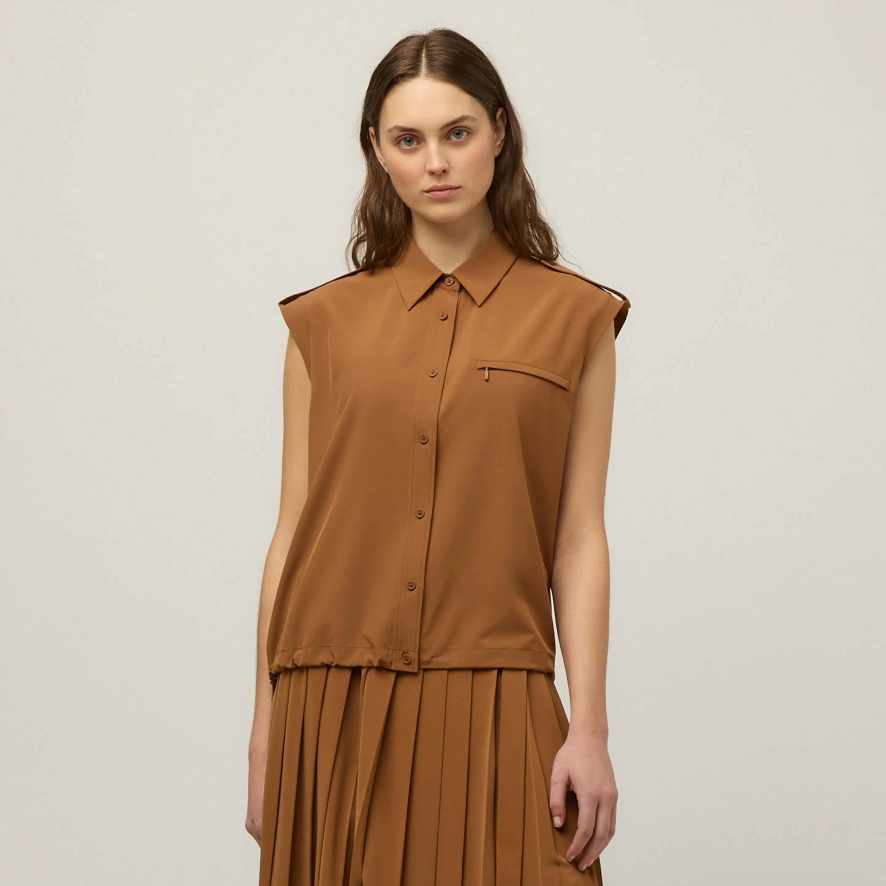 Tech Slk Sleeveless Shirt