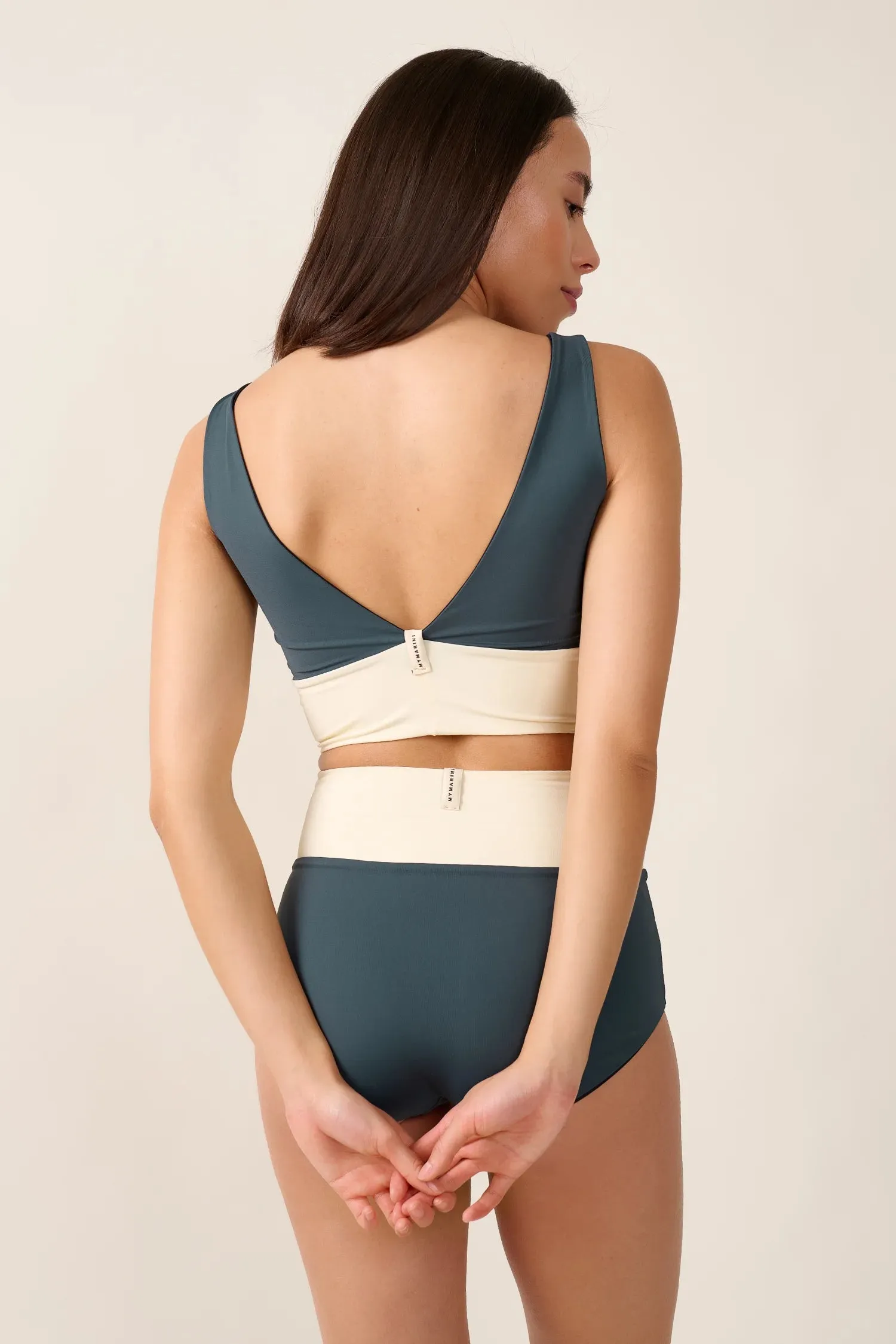 Yoga Top Classics